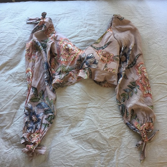 🍋SOLD🍋Stone Cold Fox Kini Crop - Picture 3 of 6